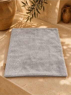 Set of 2 Blue Gray Velvet Pillow Covers 18x18 – Soft Luxury Throw Cushion Covers
